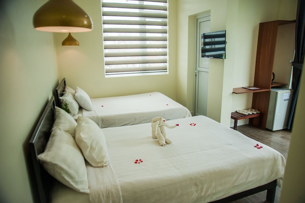 Deluxe Triple Room photo 2