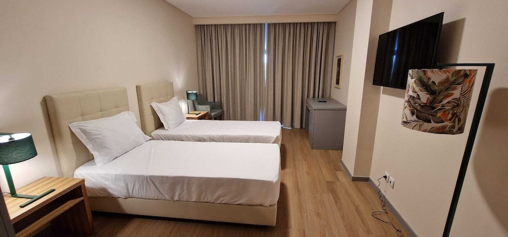 Superior Double or Twin Room - Photo 5