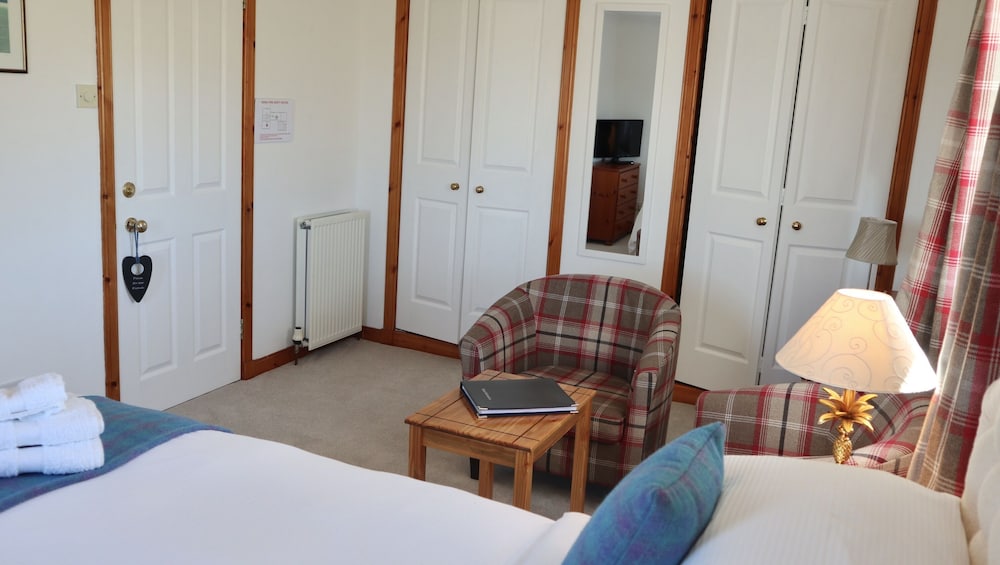 Double Room, Garden View (Room 3) photo 3