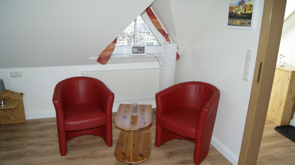 Standard Studio photo 3