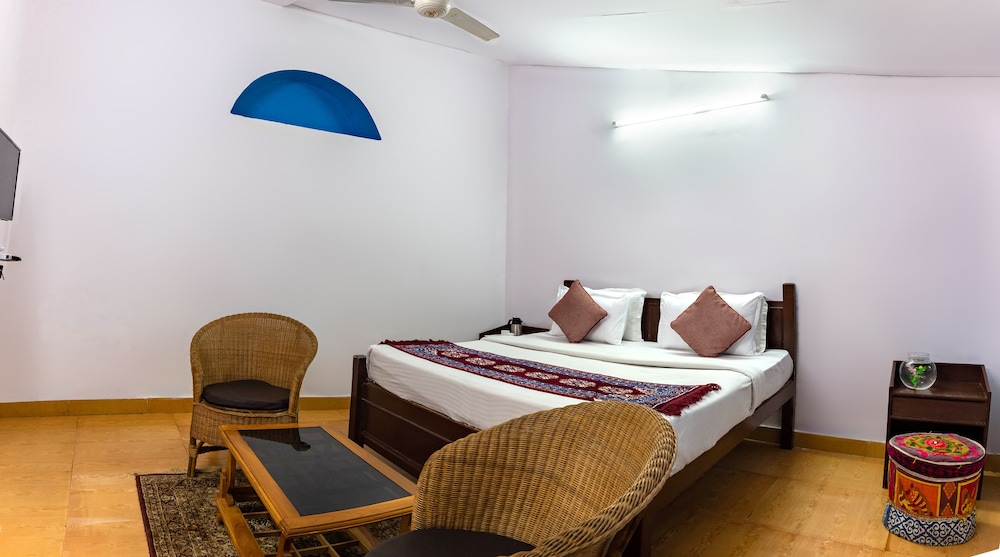 Deluxe Room (Ac)