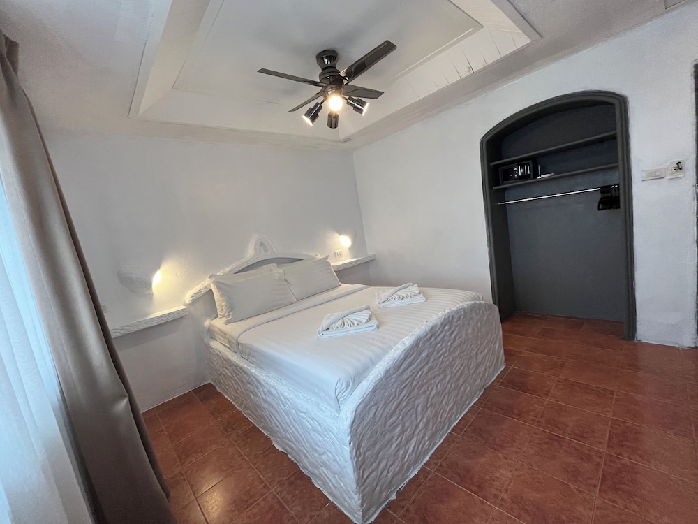 Junior Double Room