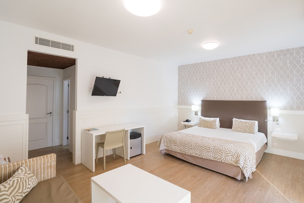 Room (1 Adult) - Photo 3