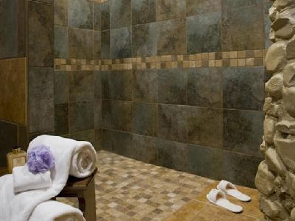 Deluxe Suite, Ensuite (Sycamore Suite) photo 3