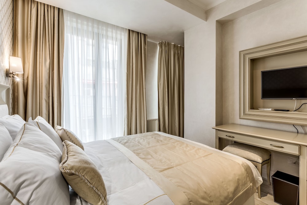Executive Room photo 3