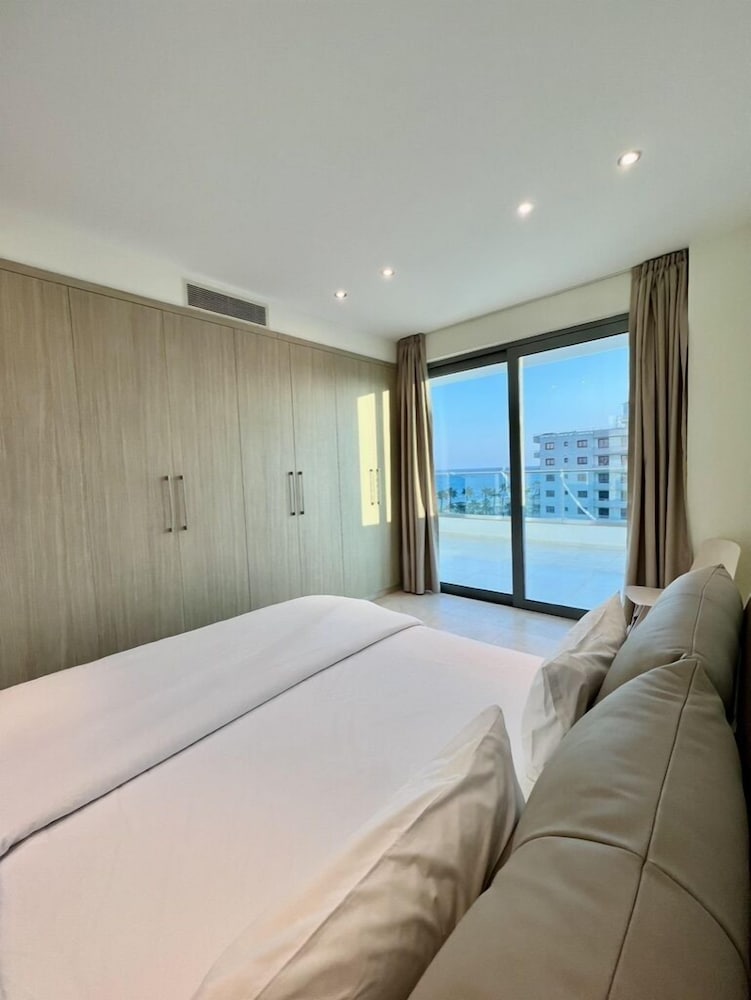 Luxury Apartment, 1 Bedroom, Balcony, Sea View, photo 6