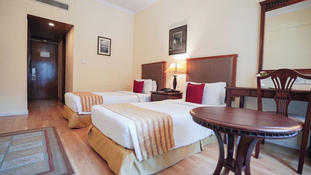 Executive Twin Room - Photo 2