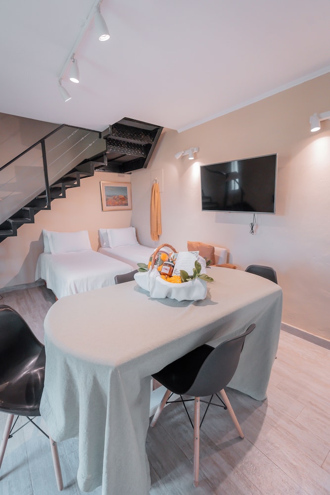 Standard Quadruple Room photo 3