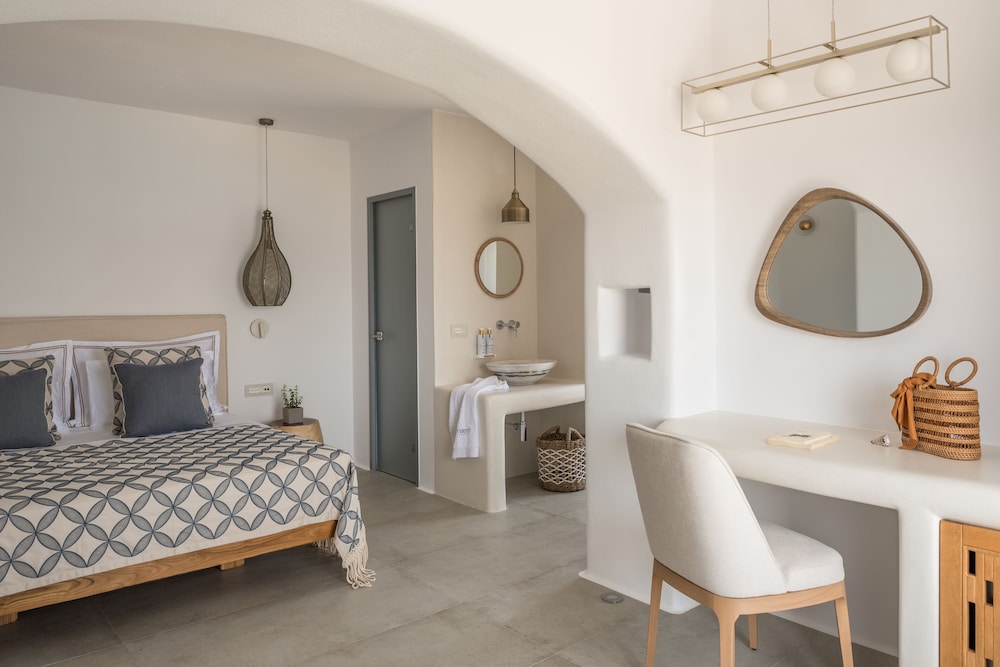 Executive Suite, Sea View, Patio, Ground level