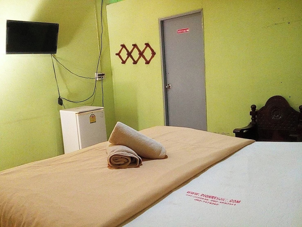 Basic Room photo 2