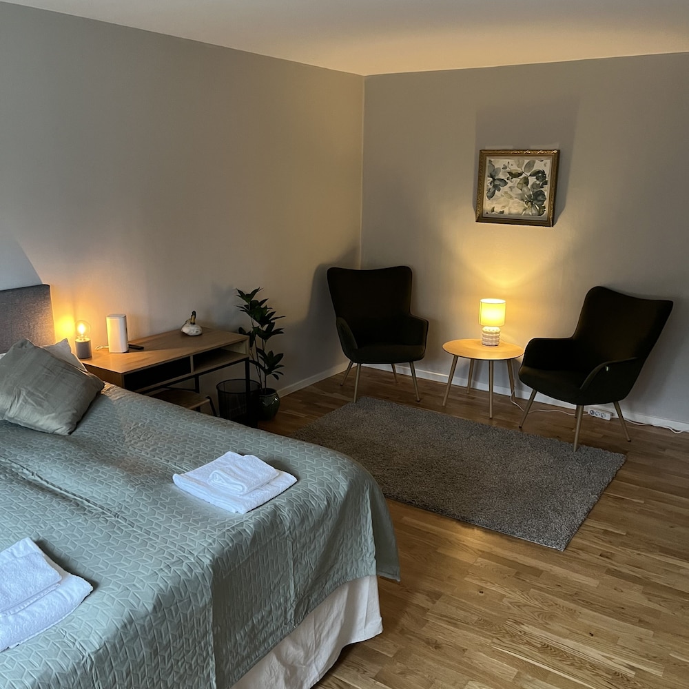 Basic Apartment, Kitchen