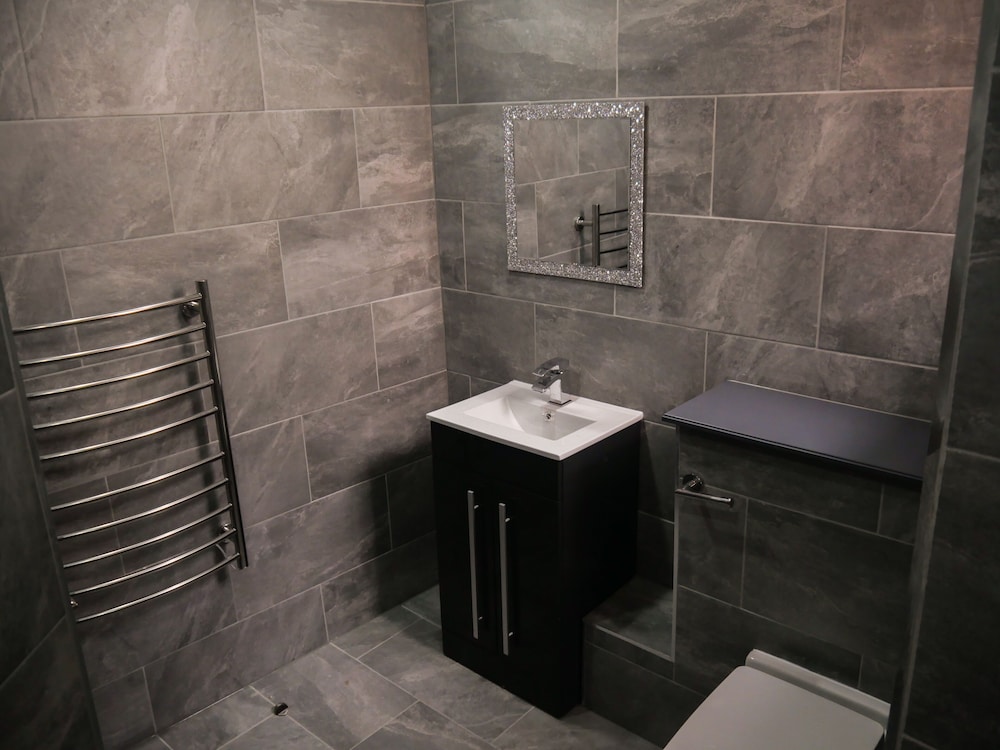 Room - Photo 6