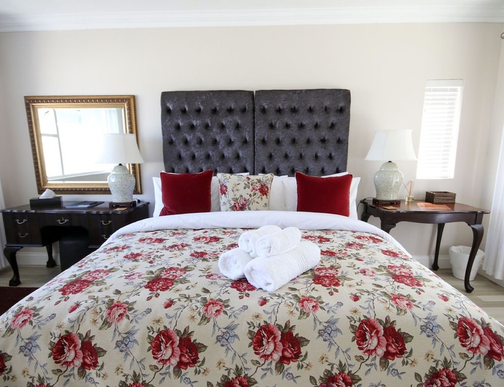 Standard Room photo 2