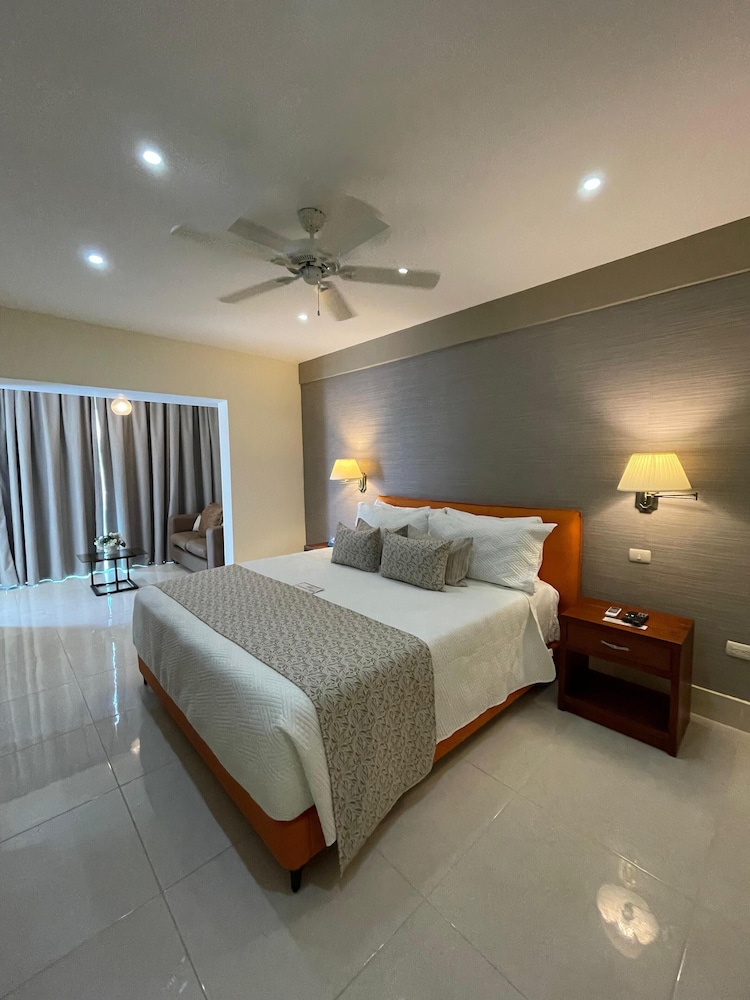 Gallery Suite photo 3