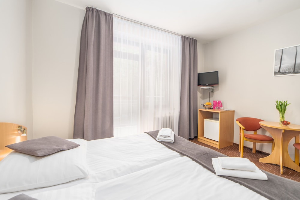 Standard Double Room photo 2