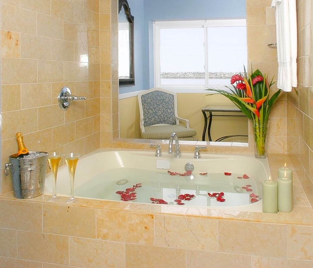 I - Ocean Jetted Tub King - Photo 1