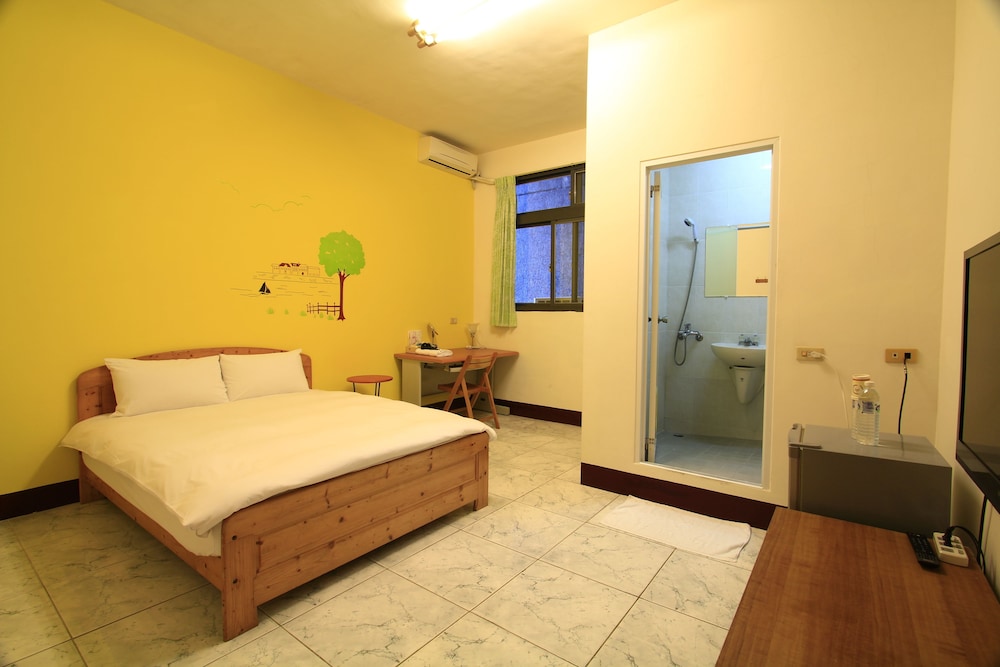 Standard Double Room photo 2