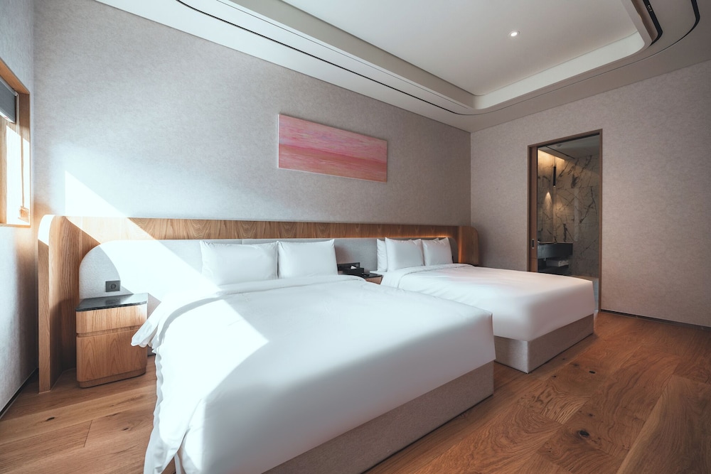Premium Suite, Hot Tub, Ocean View