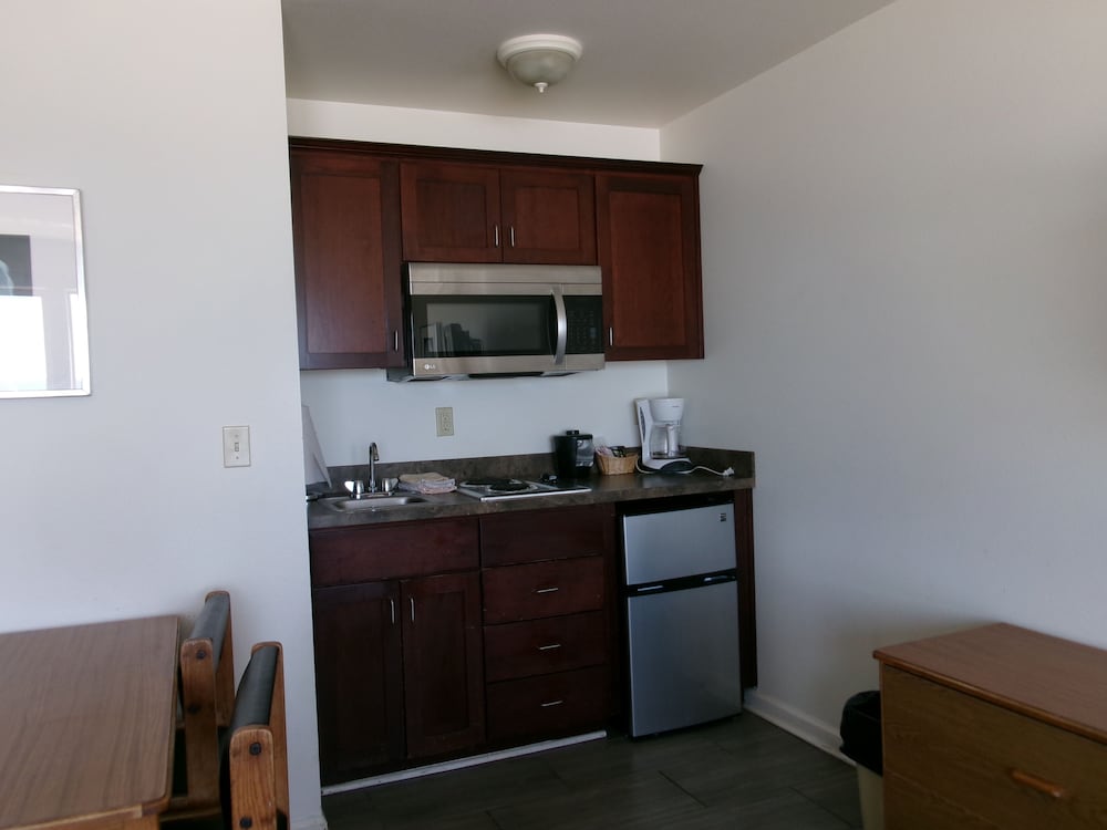 Ocean View 1 Bedroom Suite (Stairs/Pets) photo 2