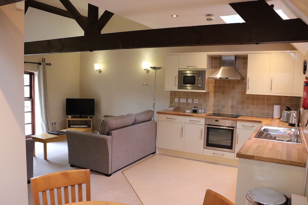 Stable Mews - Two Bedroom photo 2