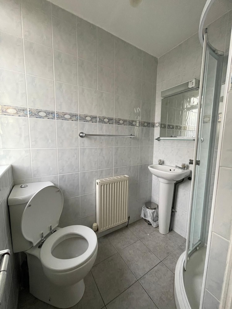 Standard Suite, Ensuite