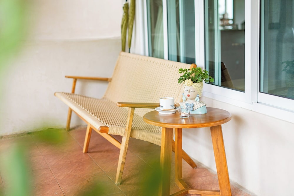 Beachfront Cave Family 2 Bedrooms - Photo 6