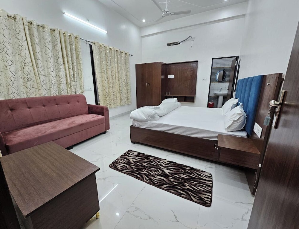 Deluxe Double Room photo 2
