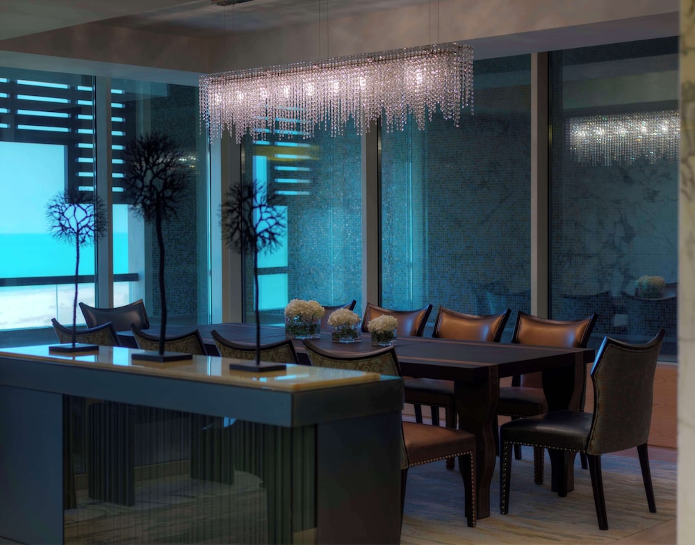 Presidential Suite (Plunge Pool) photo 2