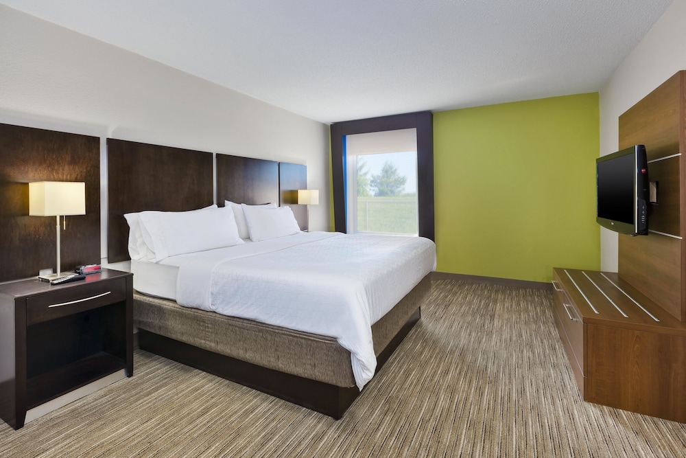 Standard Room, 1 King Bed, Accessible (Communication, Accessible Tub) - Photo 1