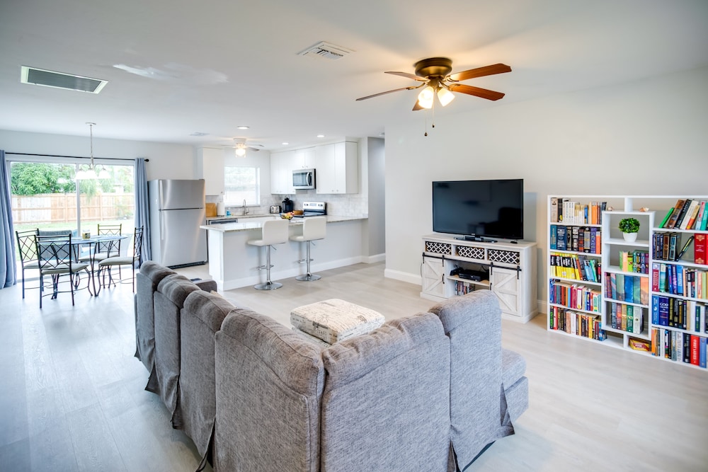 House (2 Bedrooms) photo 2
