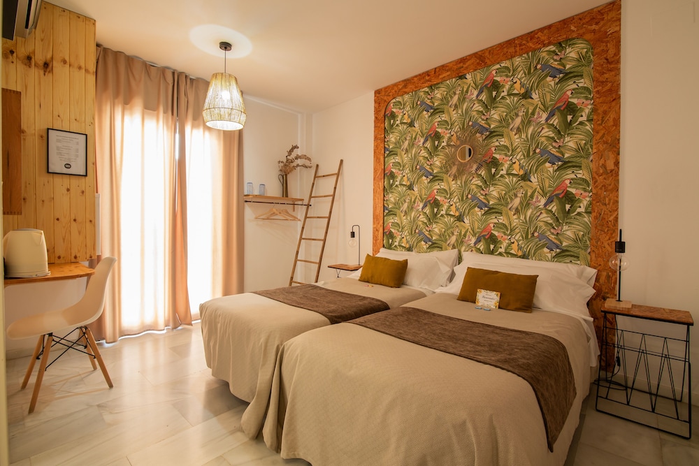 Habitación Doble Estándar con Balcón, Torre