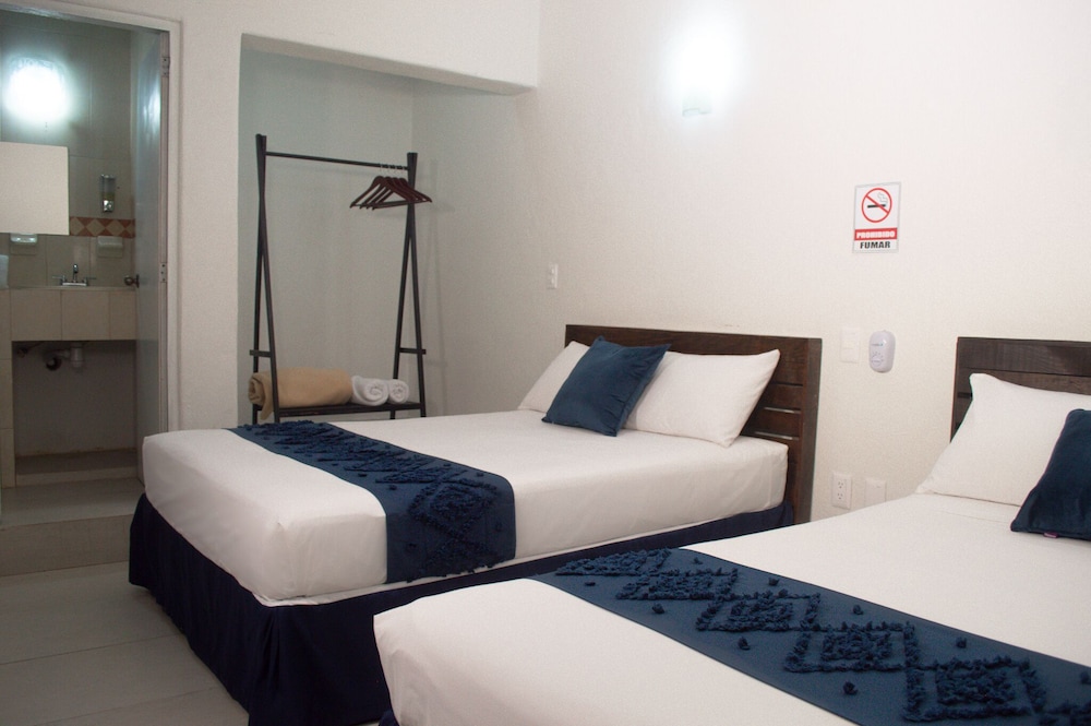 Standard Room, 2 Double Beds