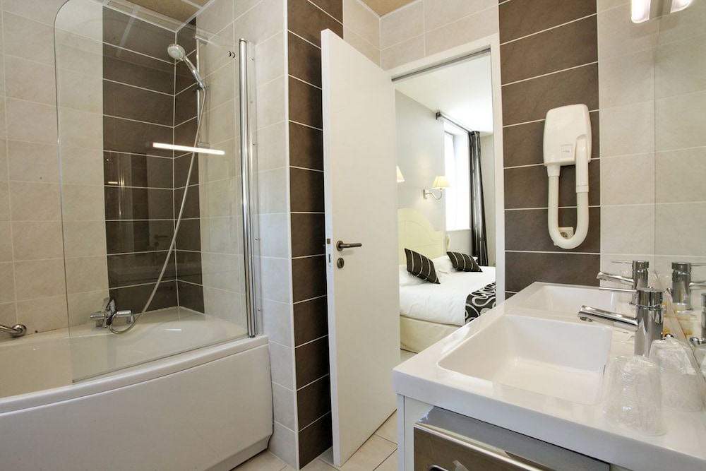 Quadruple Room photo 2