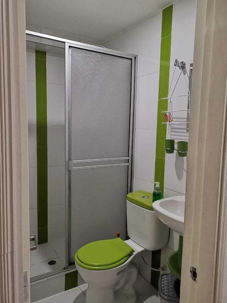 Double Room, 1 Double Bed, Shared Bathroom photo 3