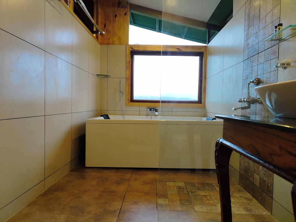 Luxury Double Room, Balcony, Valley View photo 3