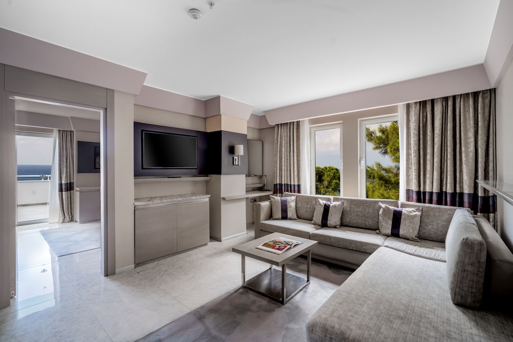 Deluxe Suite Sea View