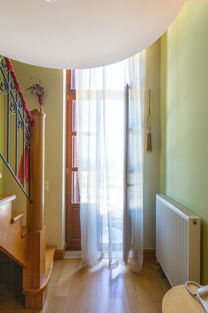 Superior Suite, Balcony, Sea View - Photo 1