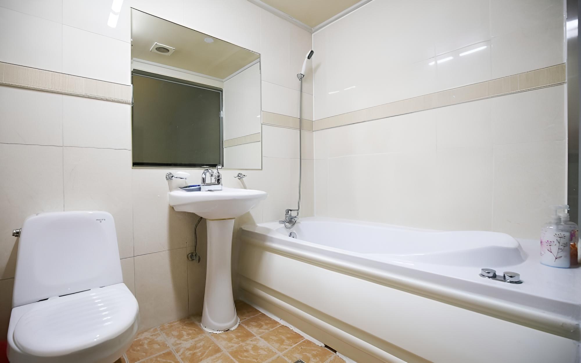 Room (Standard Room) - Photo 3