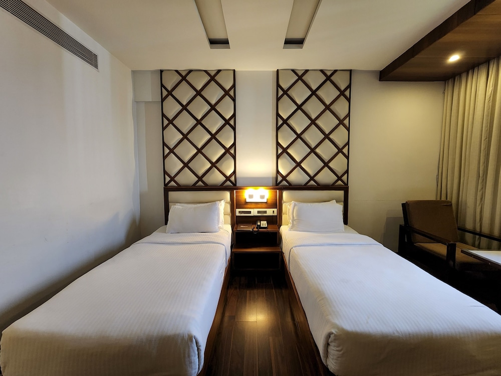Deluxe Twin Room photo 1