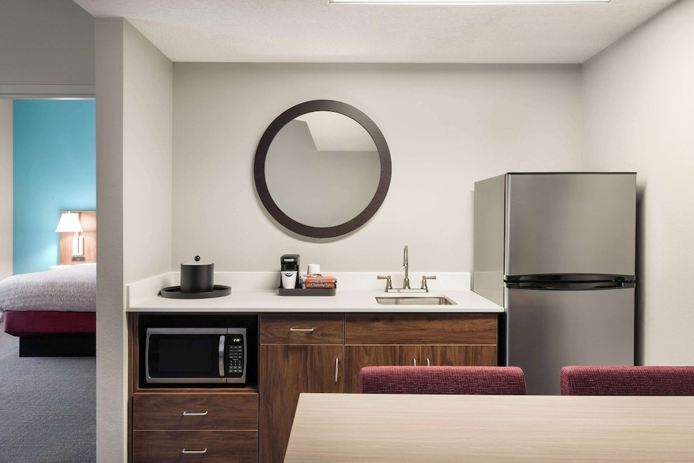 Suite, 1 Bedroom, Non Smoking photo 3