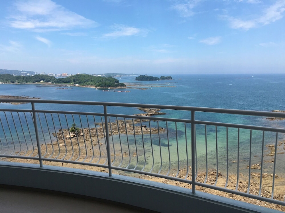 Quadruple Room, Non Smoking, Ocean View photo 2