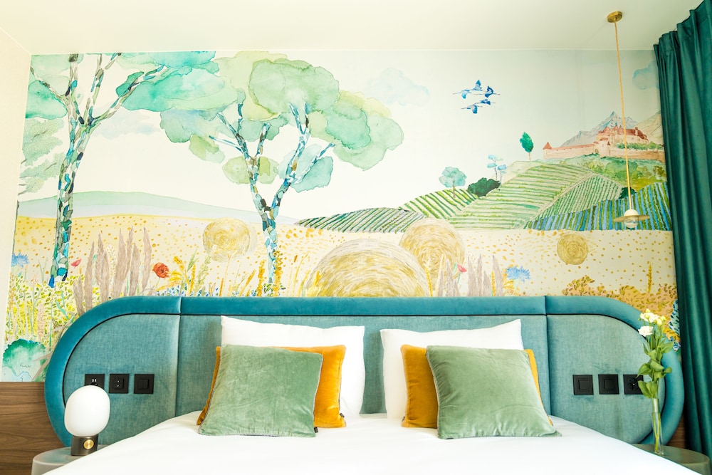 Family Room - Photo 3