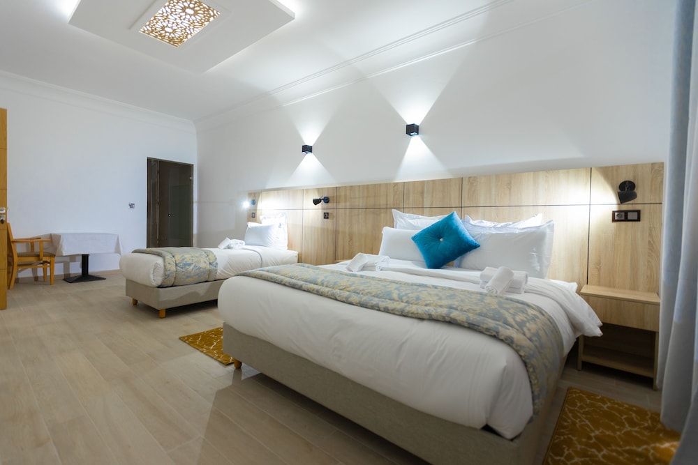 Triple Room photo 2