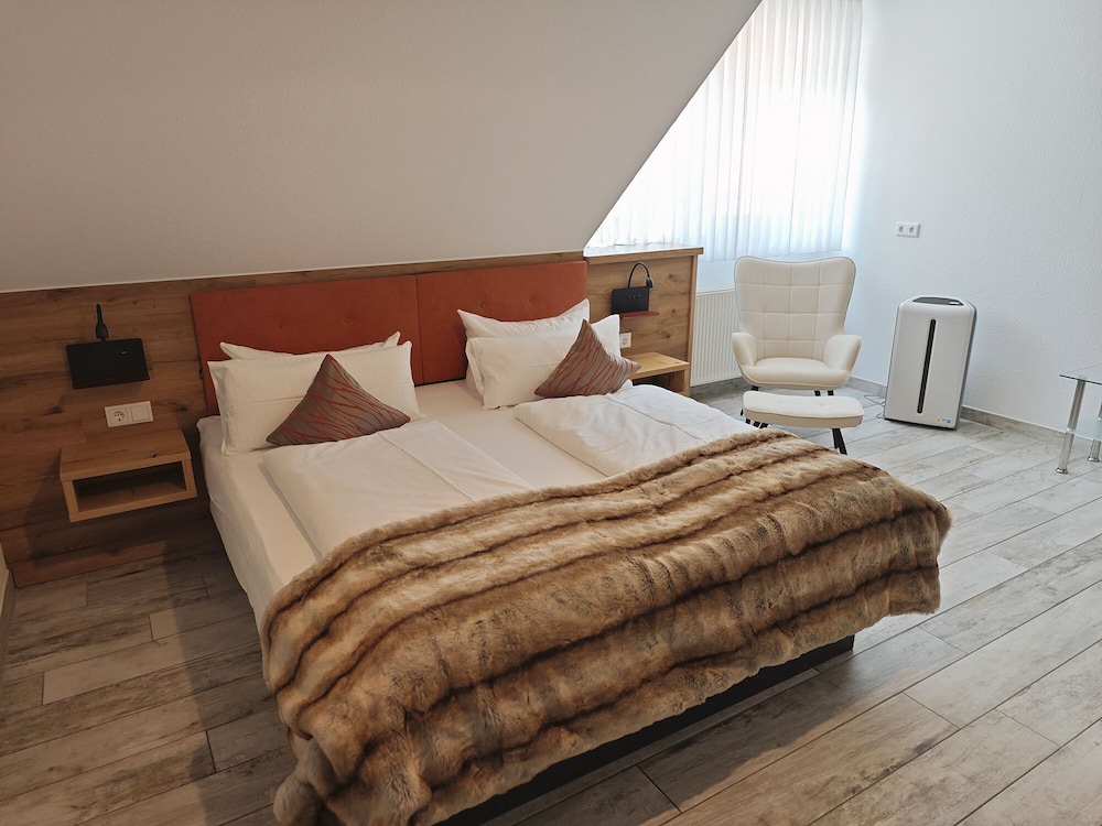 Family Double Room, Ensuite (optional mit Kinderzimmer) - Photo 1