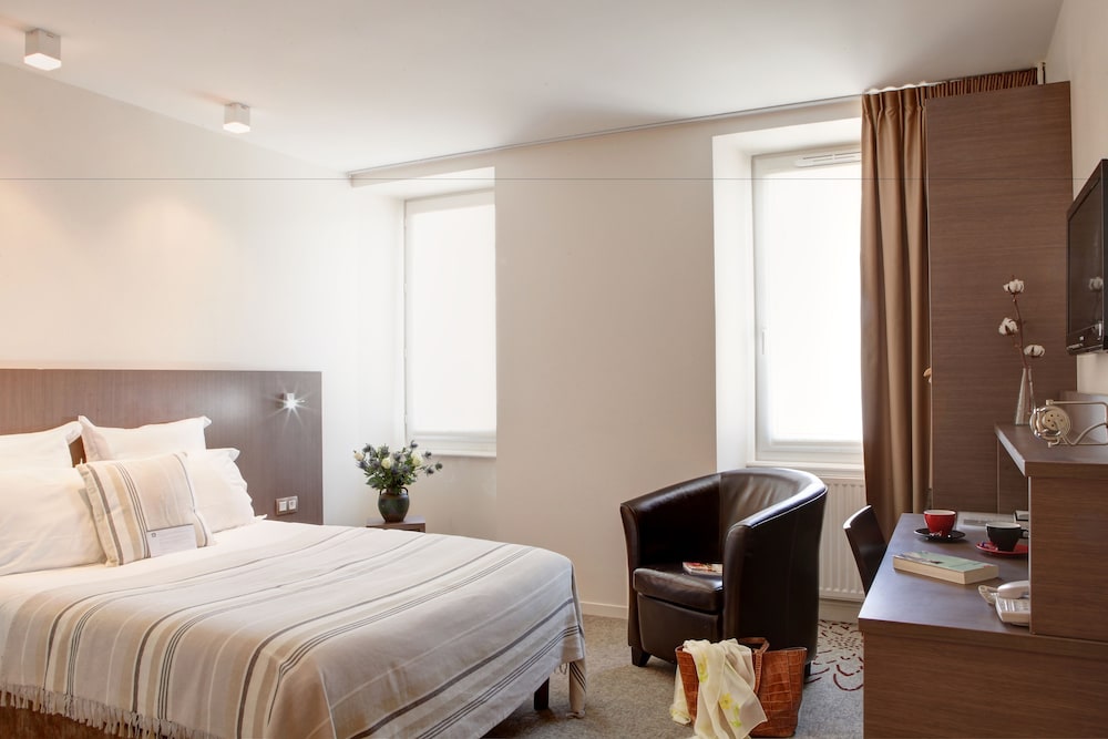 Comfort Room, Non Smoking - Photo 1