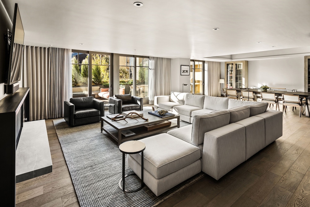 The Woods Five-Bedroom Residence