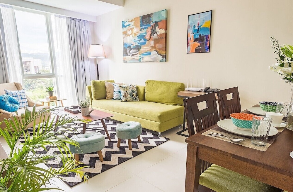 Royal Suite, 3 Bedrooms, 2 Bathrooms, Kitchen, with View photo 1