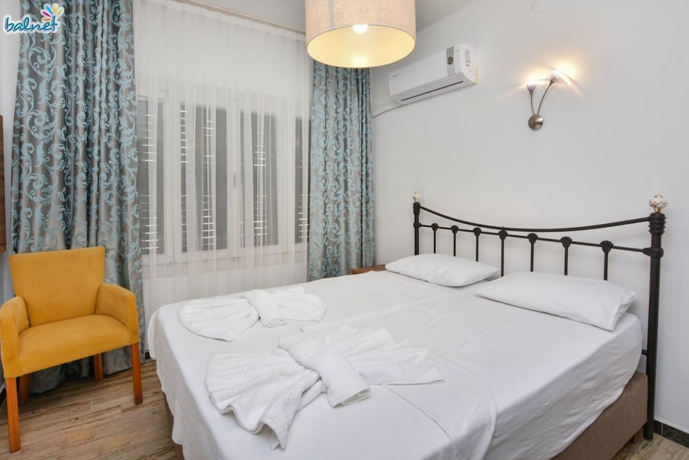 Standard Room photo 1