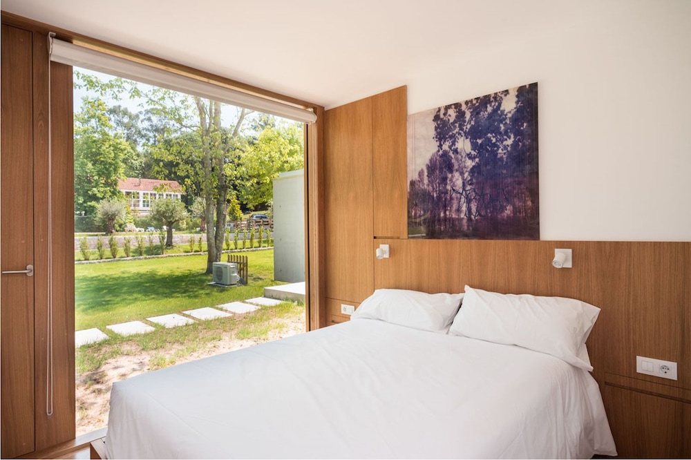 Deluxe Bungalow, Garden View - Photo 1