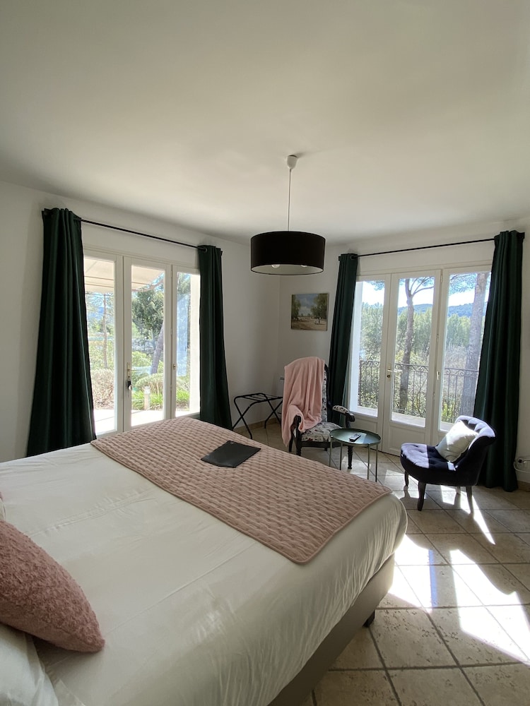 Double Or Twin Room photo 1
